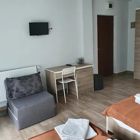 Sunny Family 招待所 3*