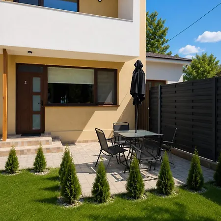 Sunny Family Πανσιόν 3*